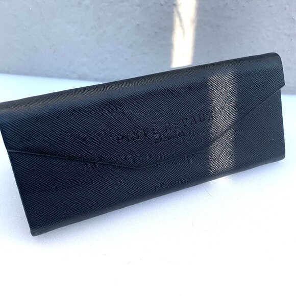 Privé Revaux Folding Triangle Glasses Sunglasses Protective Case Black - Picture 3 of 6